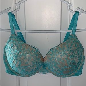 Teal/turquoise lace Victoria’s Secret Bra